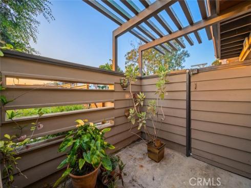 1687 Temple Hills Drive, Laguna Beach, CA