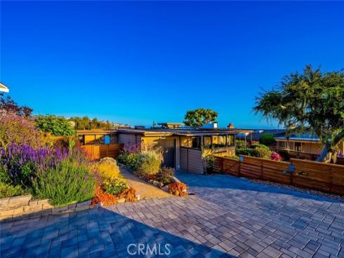 1687 Temple Hills Drive, Laguna Beach, CA