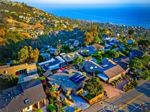 1687 Temple Hills Drive, Laguna Beach, CA