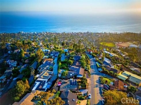 1687 Temple Hills Drive, Laguna Beach, CA