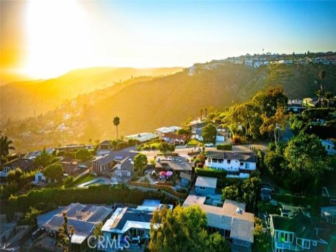1687 Temple Hills Drive, Laguna Beach, CA