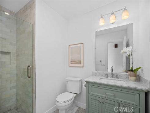 390 Saint Anns Drive, Laguna Beach, CA