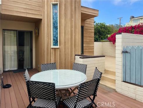 390 Saint Anns Drive, Laguna Beach, CA