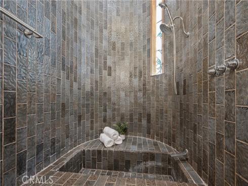 390 Saint Anns Drive, Laguna Beach, CA