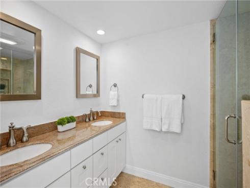 390 Saint Anns Drive, Laguna Beach, CA