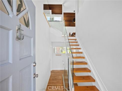 390 Saint Anns Drive, Laguna Beach, CA