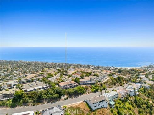 1324 Pitcairn Place , Laguna Beach, CA