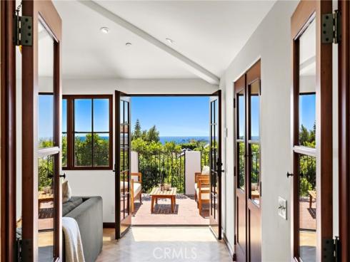 750 Manzanita Drive, Laguna Beach, CA