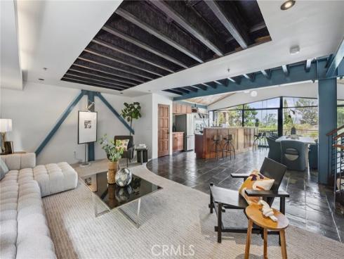 686  Diamond   Street, Laguna Beach, CA