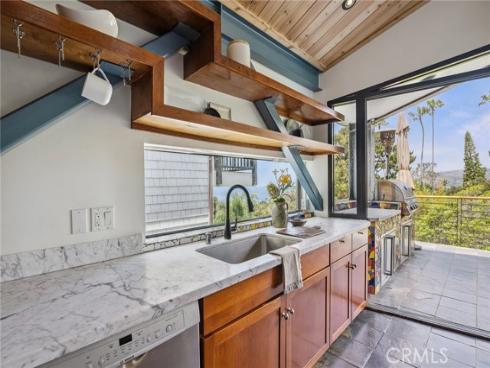 686  Diamond   Street, Laguna Beach, CA