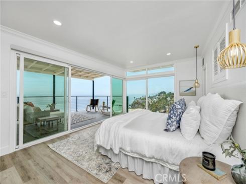 32015 Point Place , Laguna Beach, CA