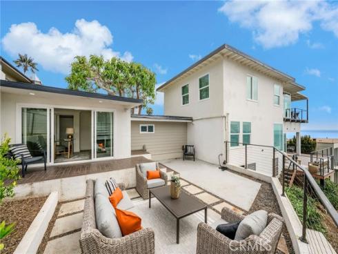 32015 Point Place , Laguna Beach, CA
