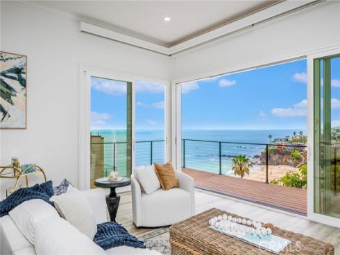 32015 Point Place , Laguna Beach, CA