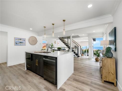 32015 Point Place , Laguna Beach, CA