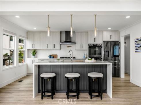 32015 Point Place , Laguna Beach, CA