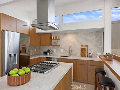 1094 Katella Street, Laguna Beach, CA