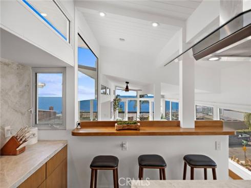 1094 Katella Street, Laguna Beach, CA