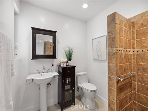 1094 Katella Street, Laguna Beach, CA