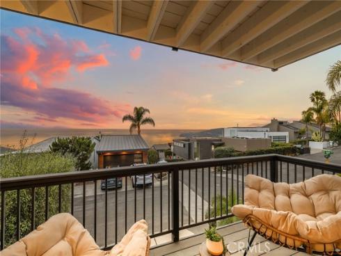 1094 Katella Street, Laguna Beach, CA
