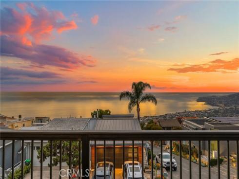 1094 Katella Street, Laguna Beach, CA