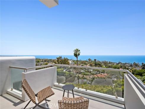 1061 Skyline Drive, Laguna Beach, CA