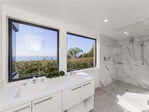 1195 La Mirada Street, Laguna Beach, CA