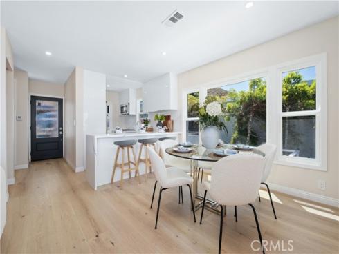 2961 Rounsevel , Laguna Beach, CA