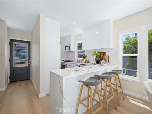 2961 Rounsevel , Laguna Beach, CA