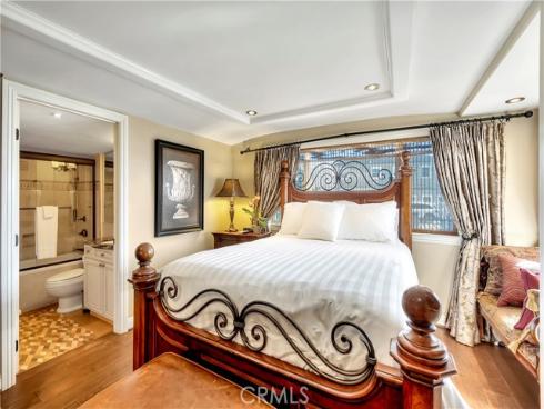 150 Cress Street , Laguna Beach, CA