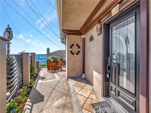 150 Cress Street , Laguna Beach, CA