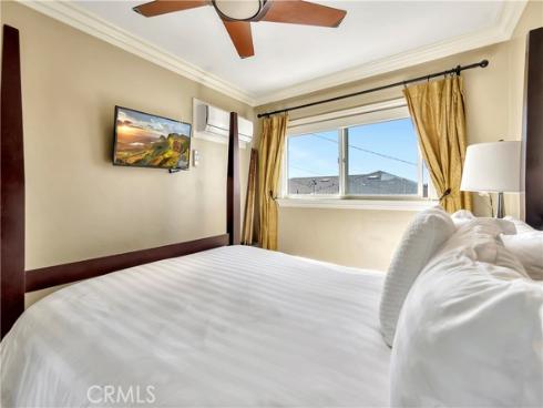 150 Cress Street , Laguna Beach, CA