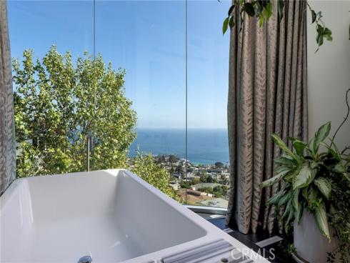 465  Panorama   Drive, Laguna Beach, CA