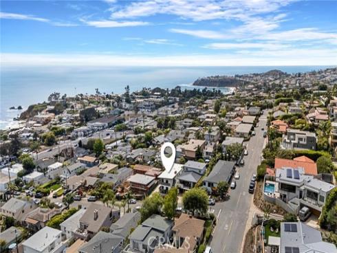 284  Chiquita   Street, Laguna Beach, CA