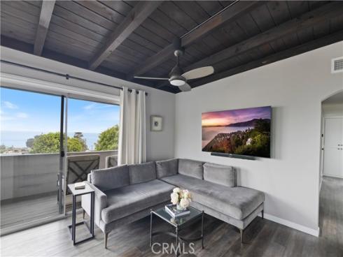 284 Chiquita Street, Laguna Beach, CA