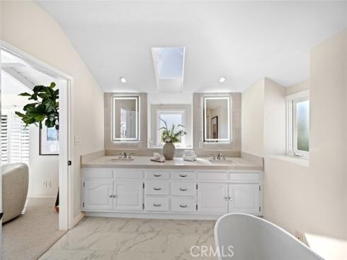 2125 Ocean Way, Laguna Beach, CA