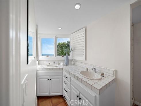 2125 Ocean Way, Laguna Beach, CA