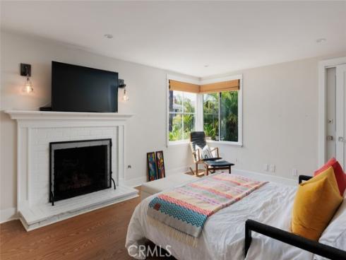 31907  9th   Avenue, Laguna Beach, CA