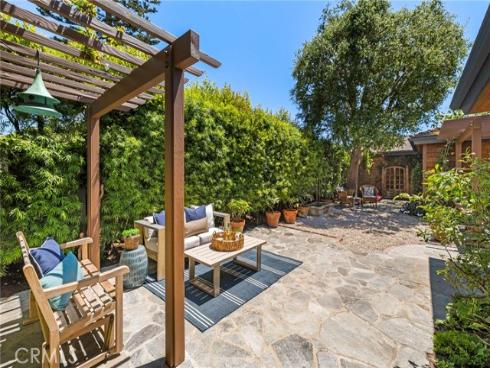 169 Mcknight Drive , Laguna Beach, CA