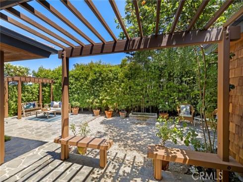 169 Mcknight Drive , Laguna Beach, CA