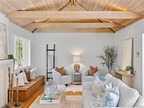 169 Mcknight Drive , Laguna Beach, CA