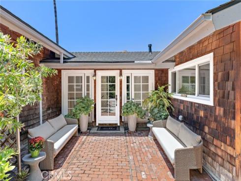 1212 Morningside Drive, Laguna Beach, CA