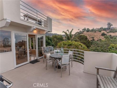 1349 Cerritos Drive, Laguna Beach, CA