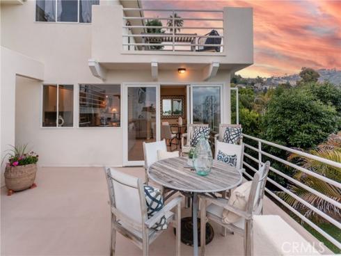 1349 Cerritos Drive, Laguna Beach, CA