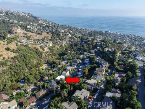 1349 Cerritos Drive, Laguna Beach, CA