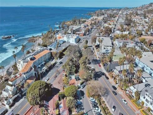 1349 Cerritos Drive, Laguna Beach, CA
