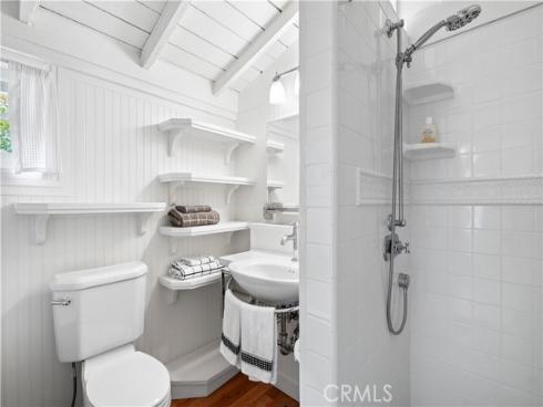 513 Oak Street , Laguna Beach, CA