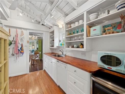 513 Oak Street , Laguna Beach, CA