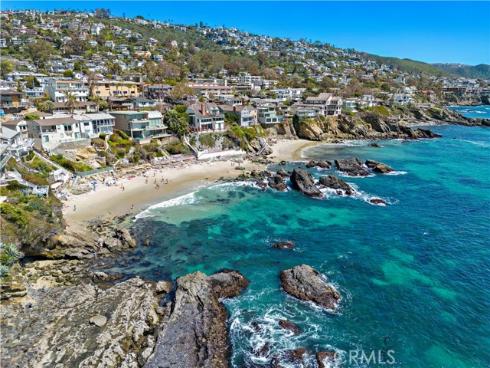 240  Moss  4  Street, Laguna Beach, CA