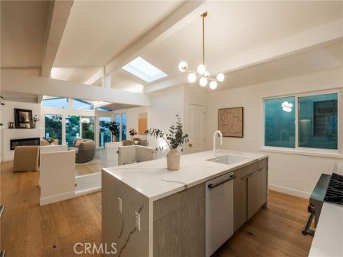 1784 Del Mar Avenue, Laguna Beach, CA