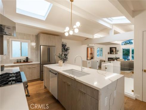 1784 Del Mar Avenue, Laguna Beach, CA
